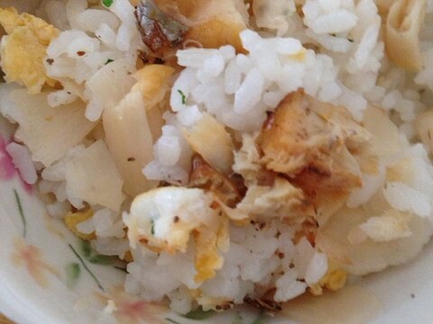 太刀魚と卵焼きとガリ(*^^*)混ぜごはん☆